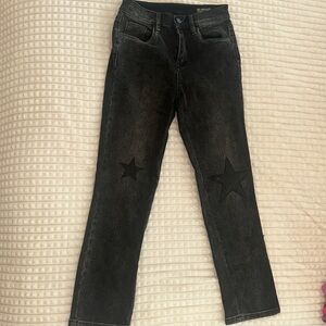 Black star jeans